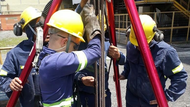 NR 33 Espaço Confinado